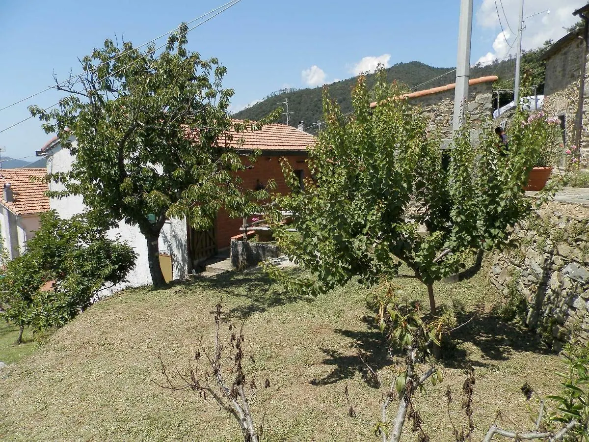 Hébergement de vacances Villa Tra Er Boscu Er Maa à Volastra